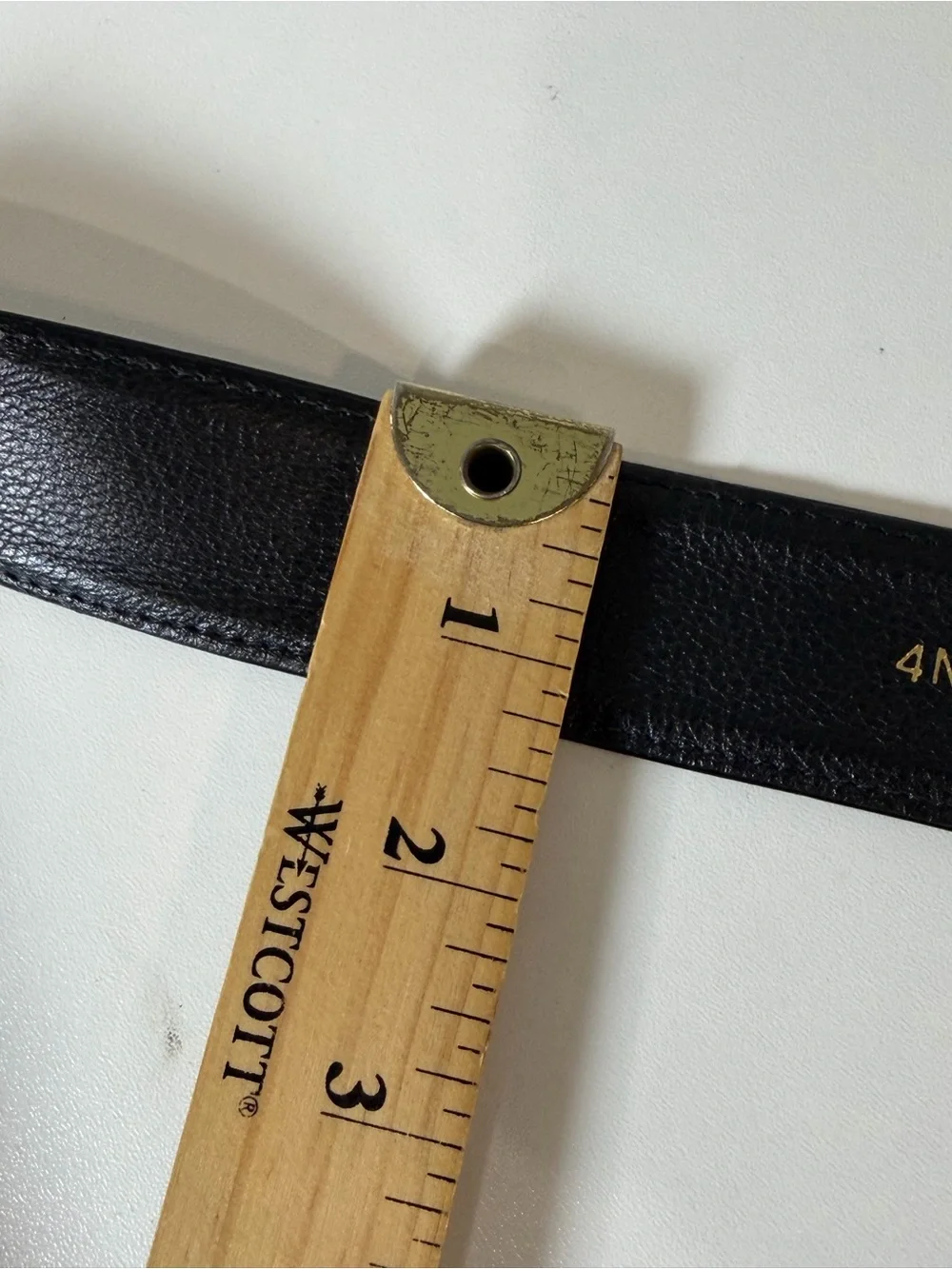 Oscar de la Renta USA Small Genuine Leather Black Bow Tie Gold Tone Belt Cute